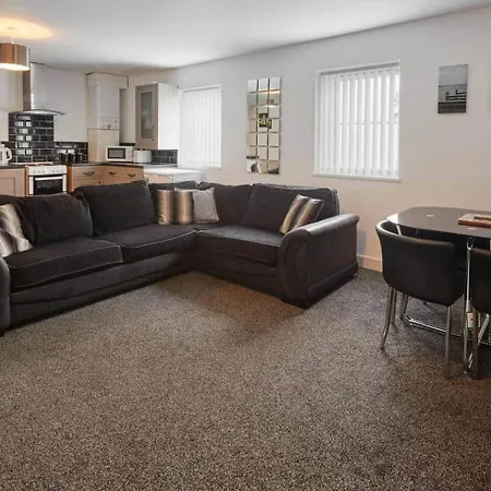 2-bedroom Serviced In Skinningrove 7 *